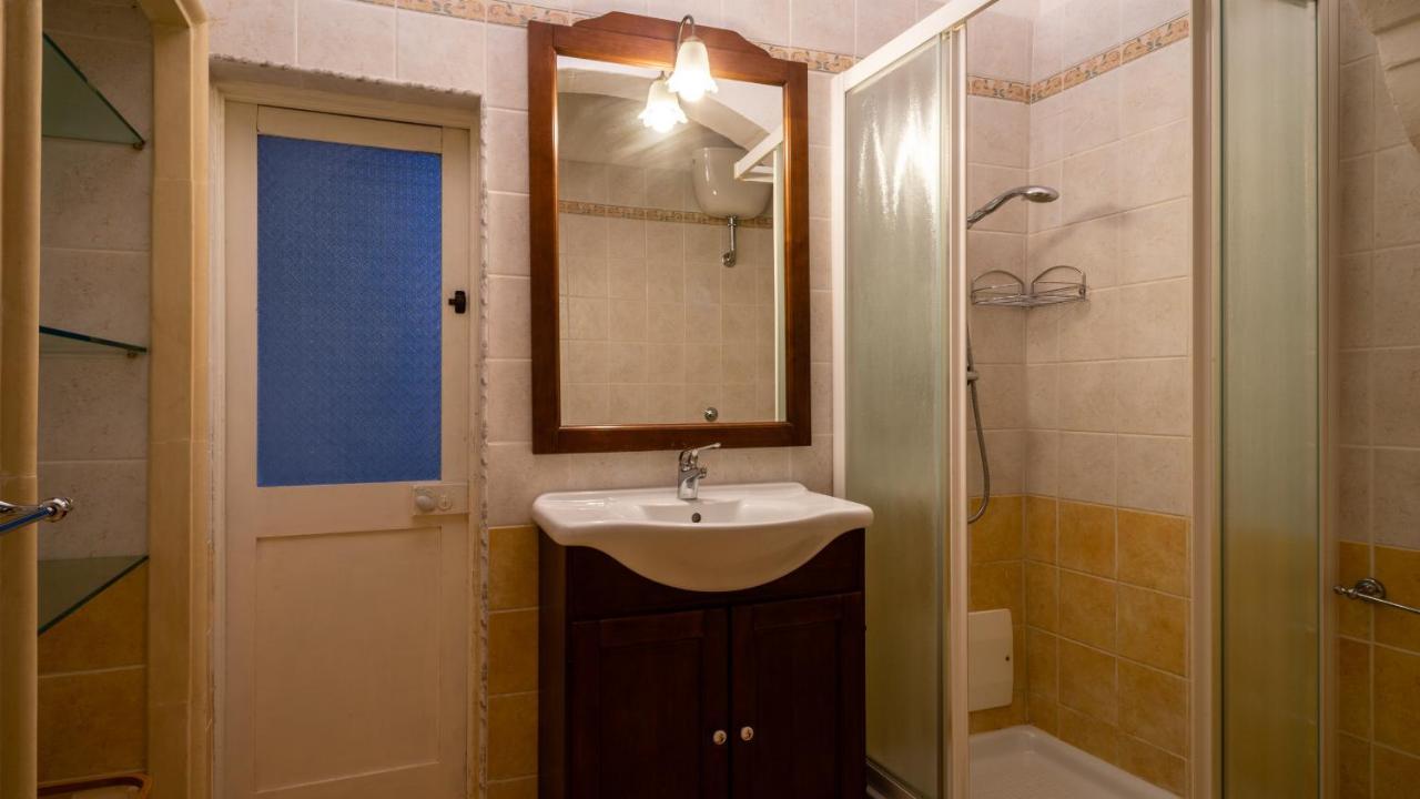 Italianway - Casa Del Barone Apartment เลชเช ภายนอก รูปภาพ