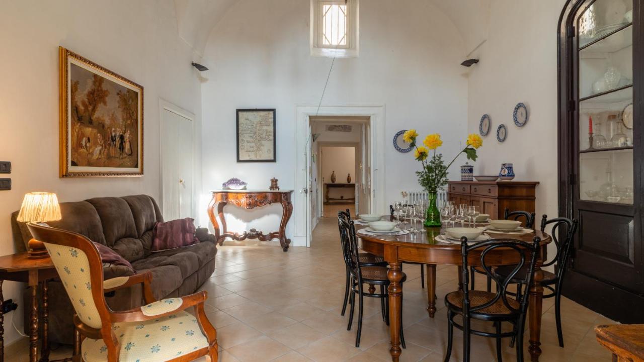 Italianway - Casa Del Barone Apartment เลชเช ภายนอก รูปภาพ