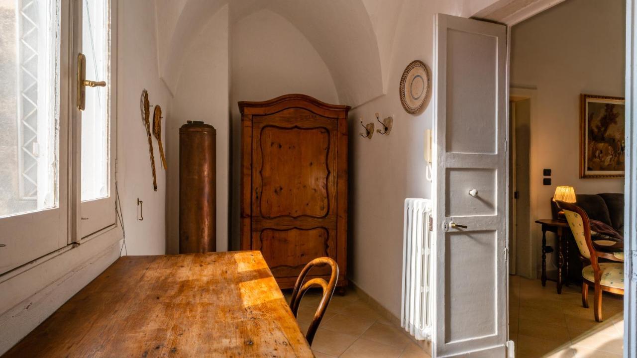Italianway - Casa Del Barone Apartment เลชเช ภายนอก รูปภาพ